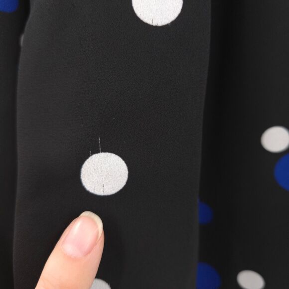 Talbots shall collar V-neck blouse Plus Size 2X black polka dot popover - Picture 8 of 9